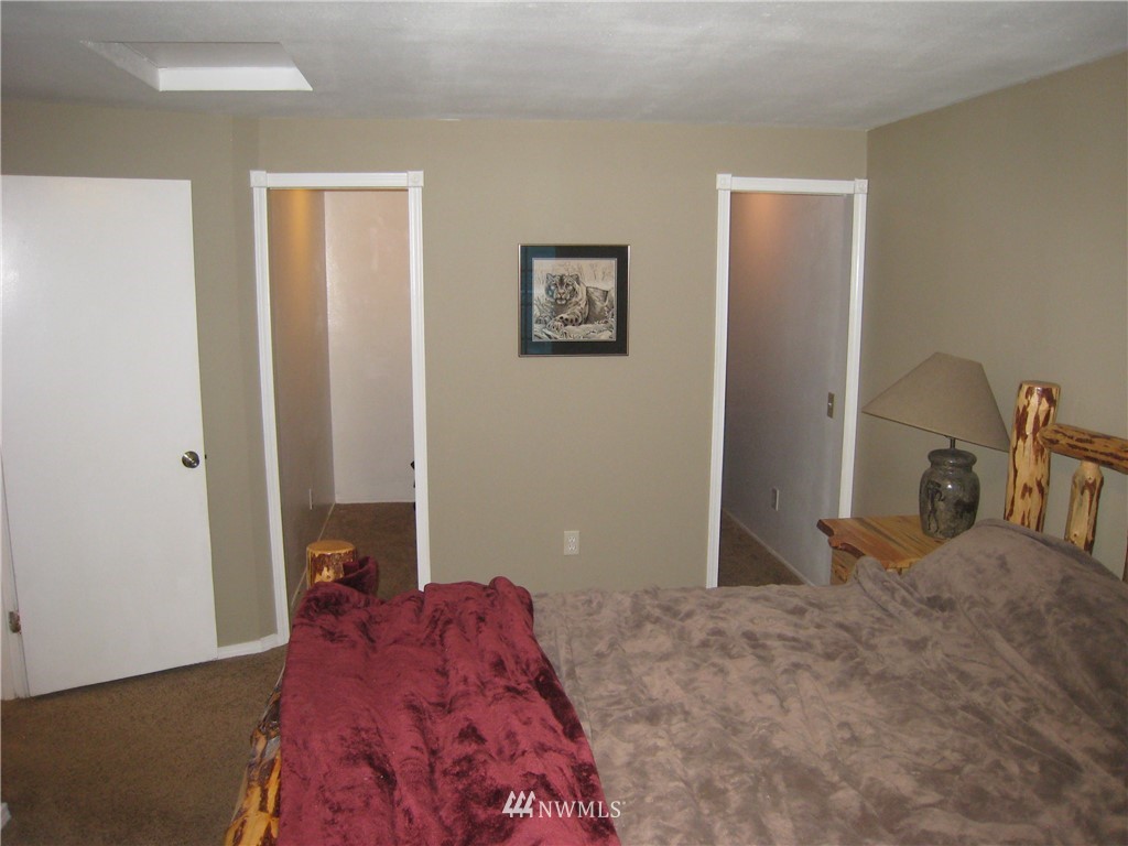 2478 East Hemmi Road Bellingham, WA 98226 - Photo 26 of 38 Gallery Image 26