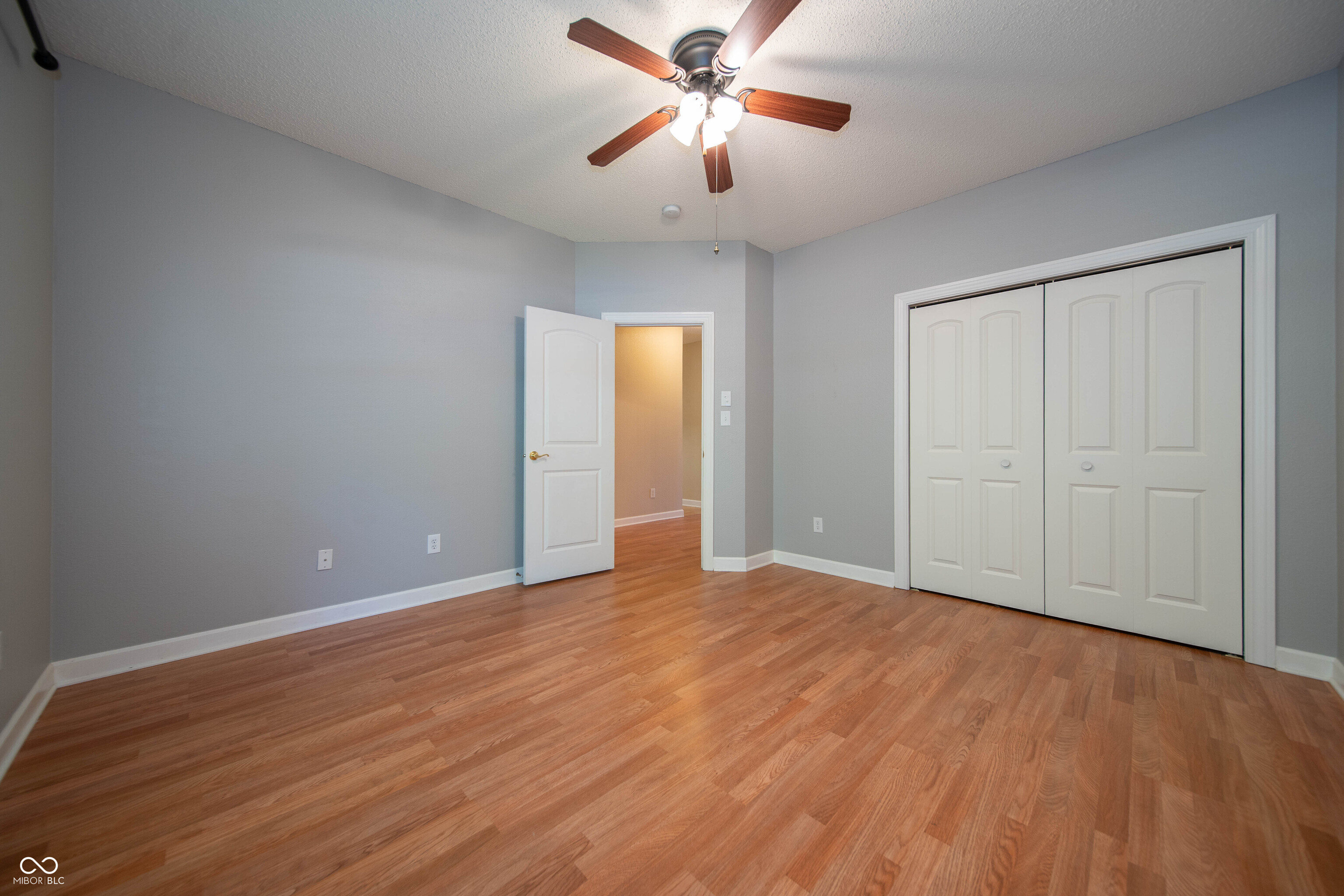 11044 Schoolhouse Road Fishers, IN 46037 - Photo 8 of 32