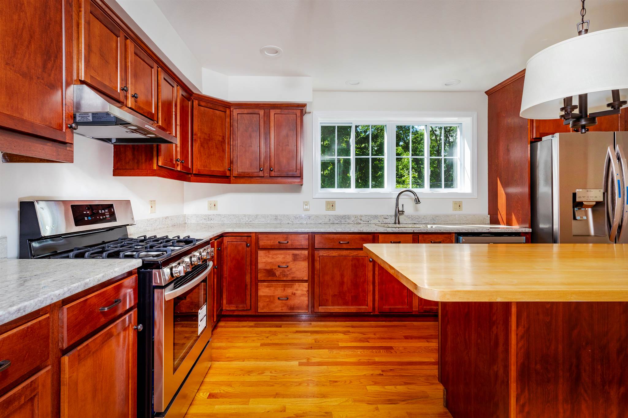 173 Mill Road Hampton, NH 03842 - Photo 8 of 16