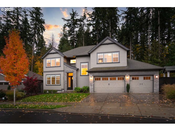 5761 Northwest Hood Loop Camas, WA 98607 - Photo 1 of 32 Gallery Image 1