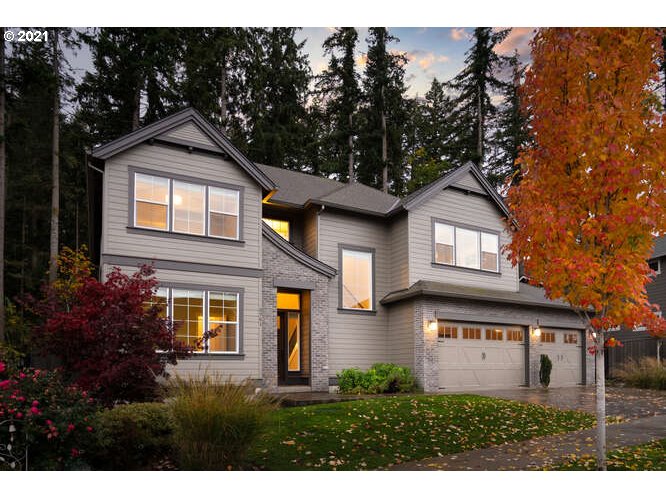 5761 Northwest Hood Loop Camas, WA 98607 - Photo 2 of 32 Gallery Image 2