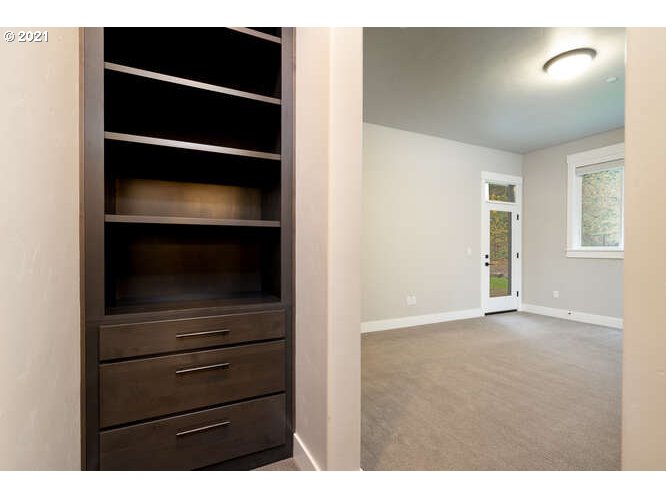 5761 Northwest Hood Loop Camas, WA 98607 - Photo 18 of 32 Gallery Image 18