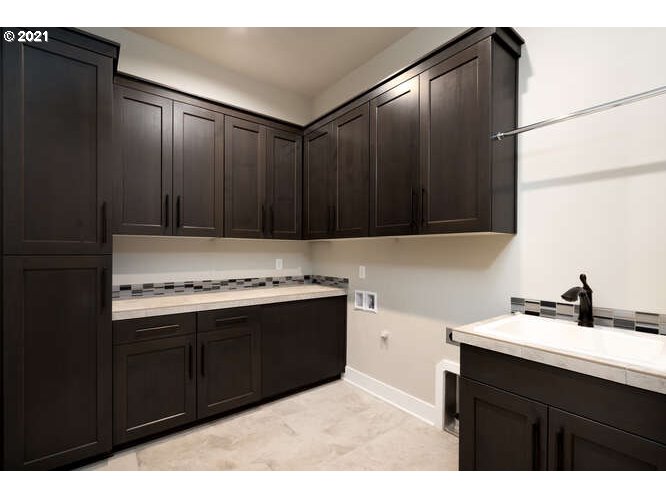 5761 Northwest Hood Loop Camas, WA 98607 - Photo 22 of 32 Gallery Image 22