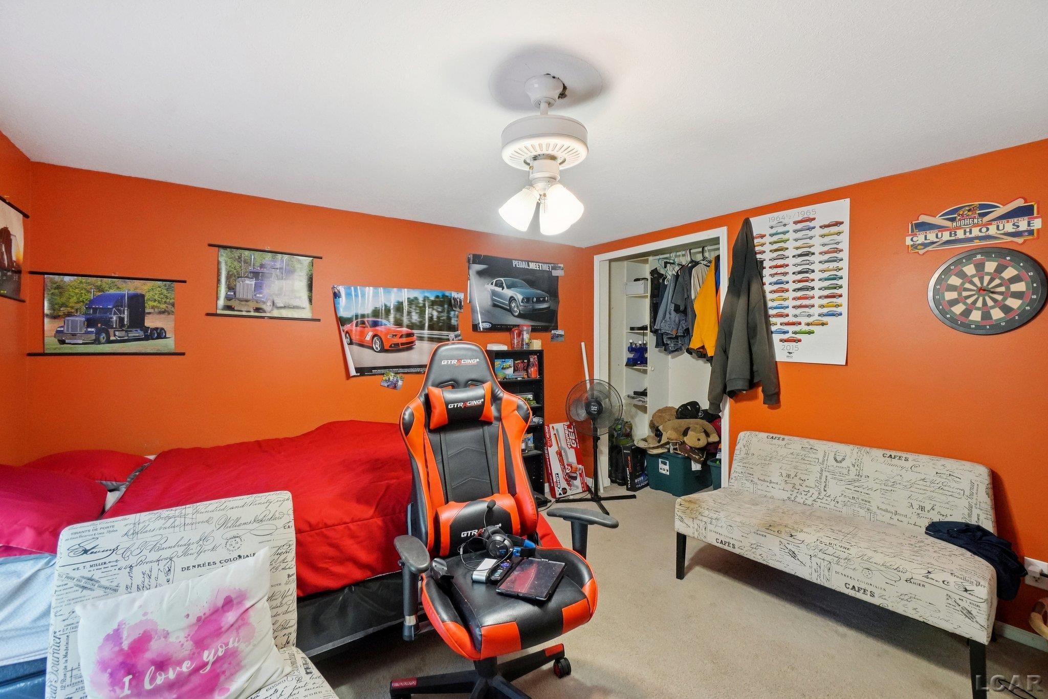 366 Crystal Spring Avenue Adrian, MI 49221 - Photo 20 of 43 50189901-6df1bd49-8e14-4905-a76f-168f3bd9edff.JPG