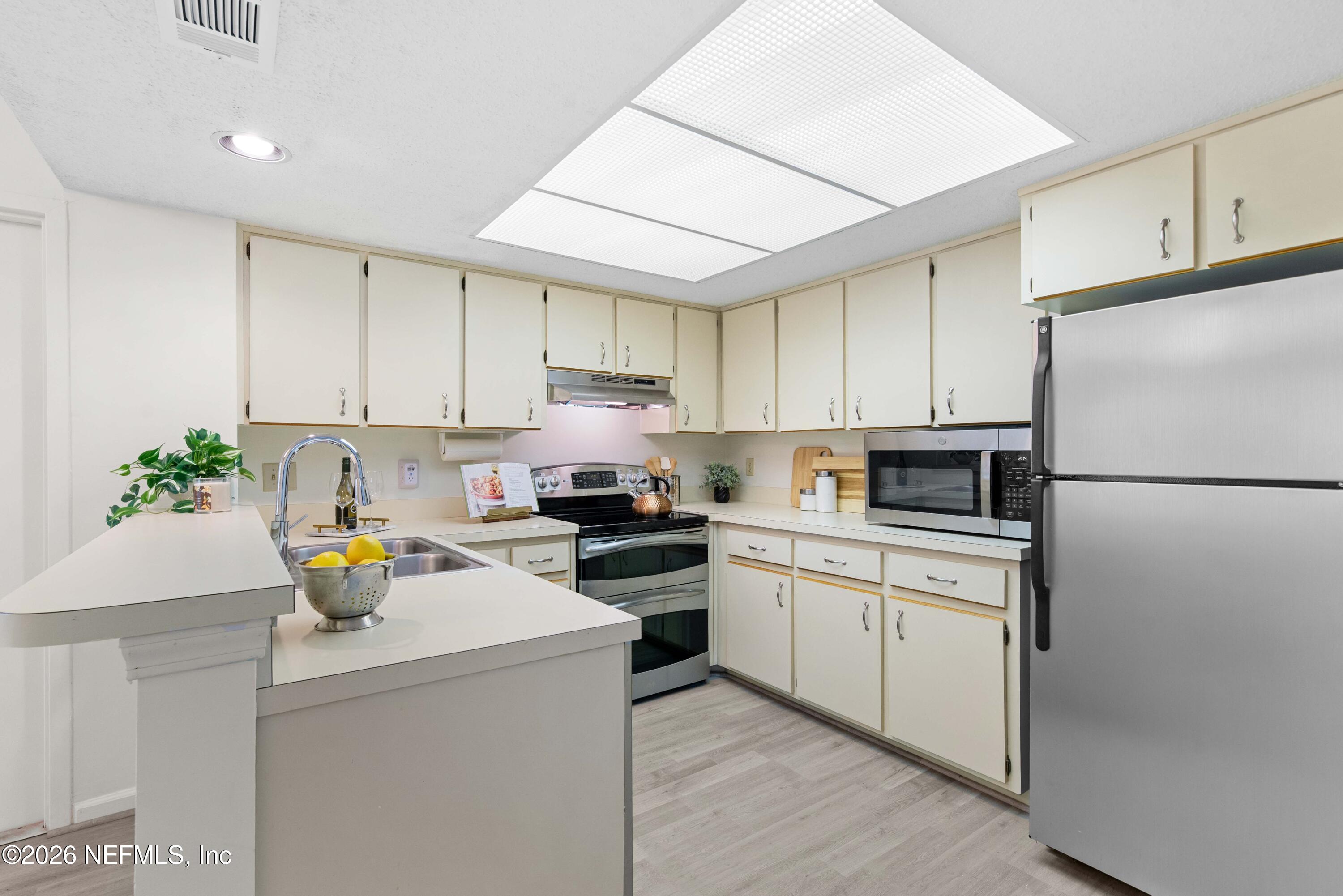 505 Tournament Road Ponte Vedra Beach, FL 32082 - Photo 15 of 50 Kitchen
