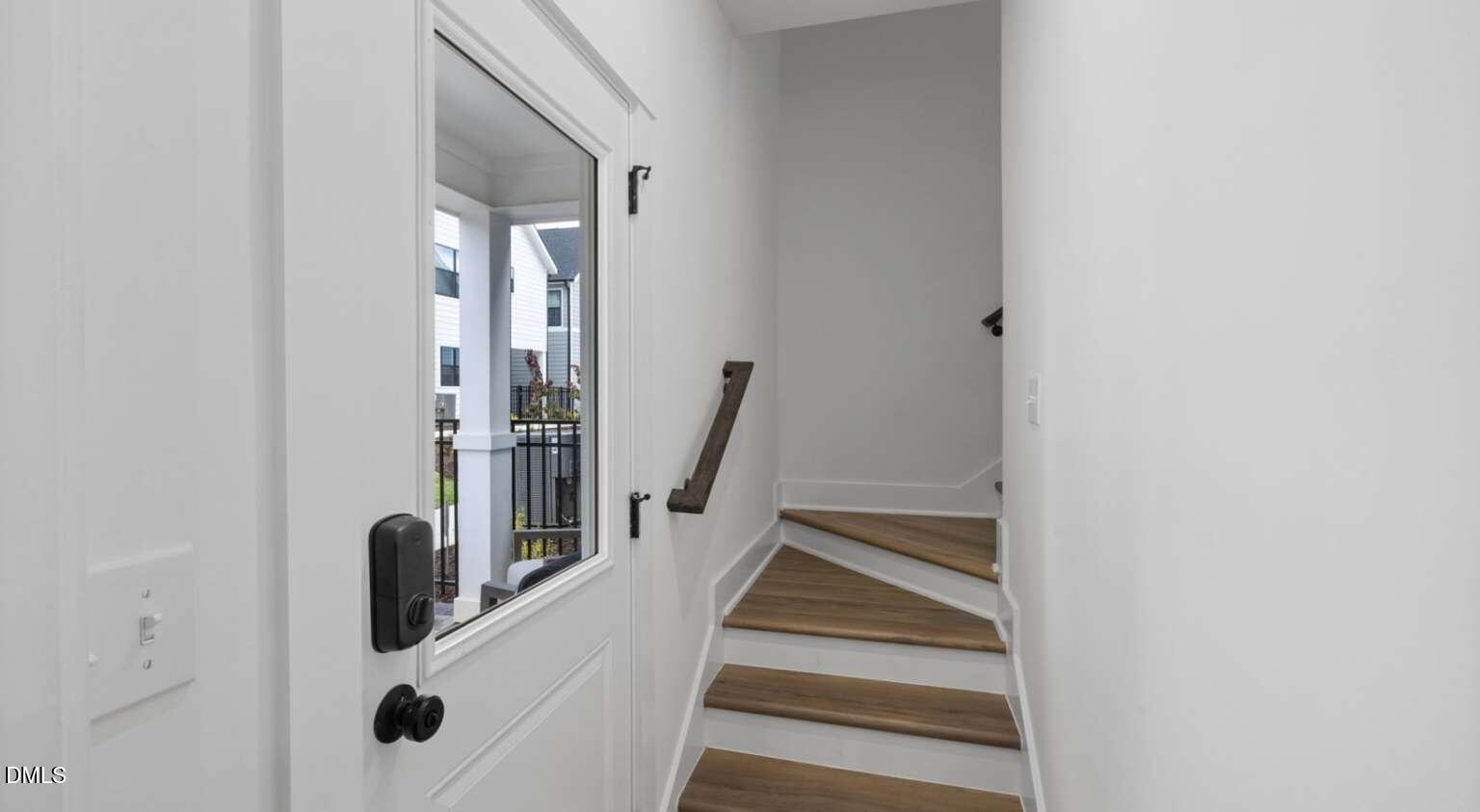 257 Asher Hls Court Raleigh, NC 27601 - Photo 7 of 19 Tat.8