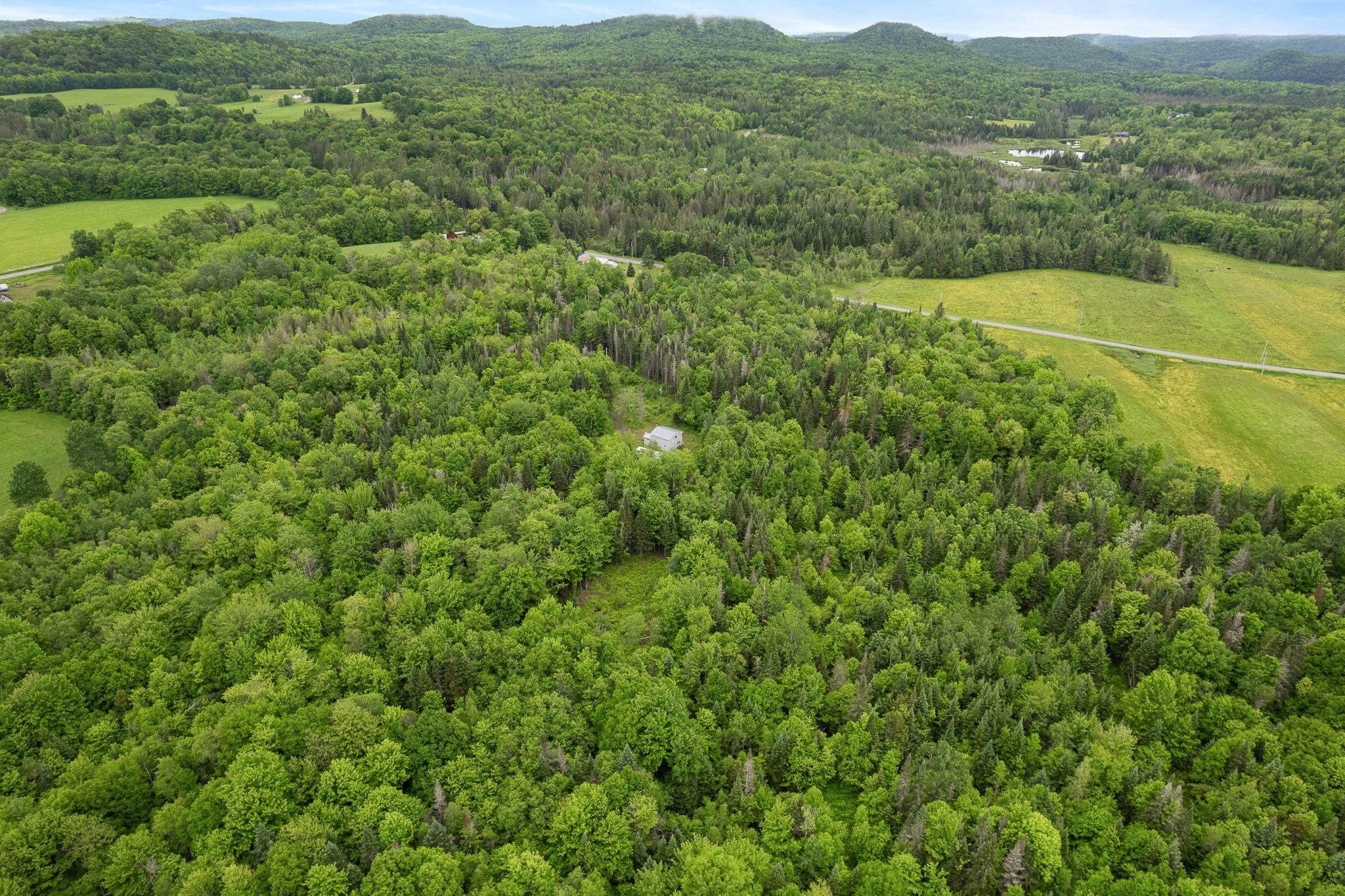 1817 Hopkins Hill Road Hardwick, VT 05843 - Photo 26 of 34
