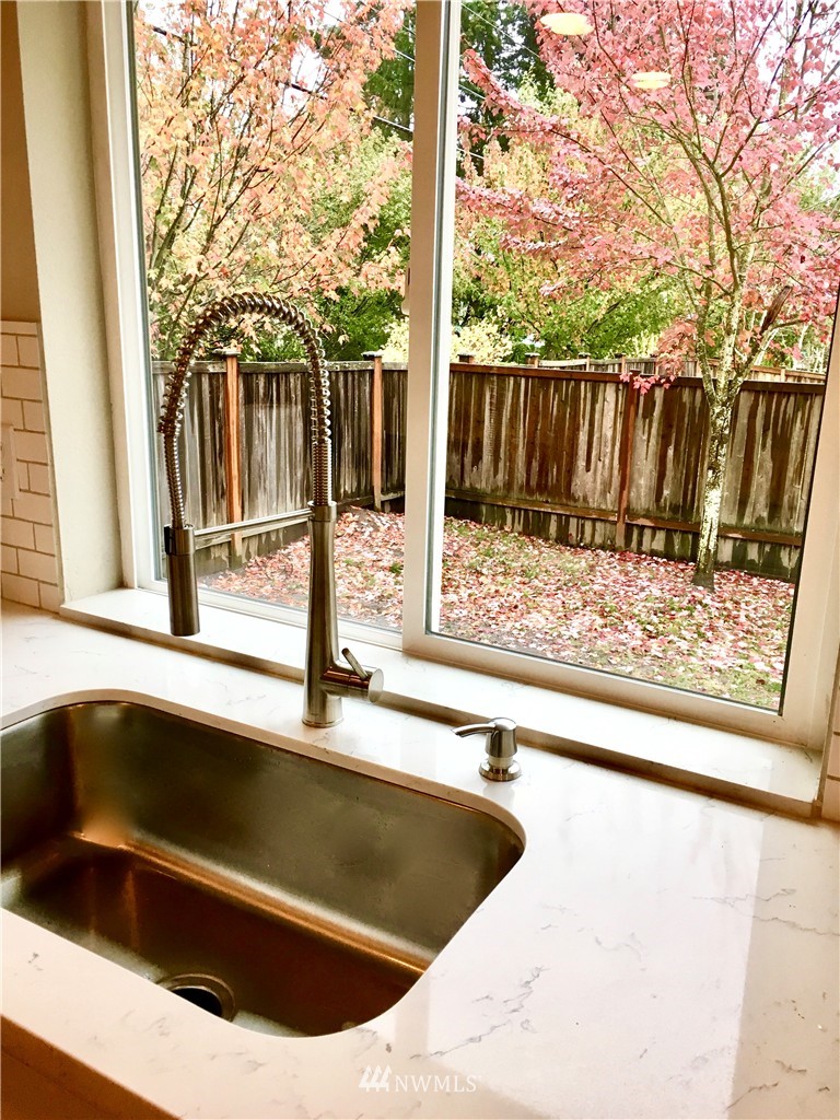 6849 Northeast 1st Place Renton, WA 98059 - Photo 8 of 20