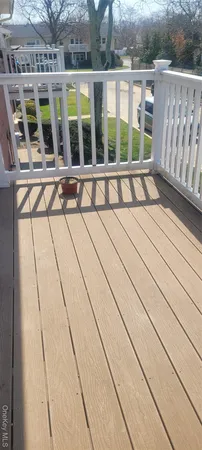 $205,000 | 1 E Hemlock Drive, Unit # 160, Bay Shore, NY 11706