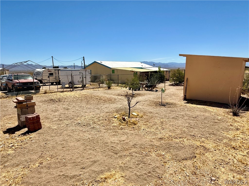 1949 Elgin Road Golden Valley, AZ 86413 - Photo 27 of 41