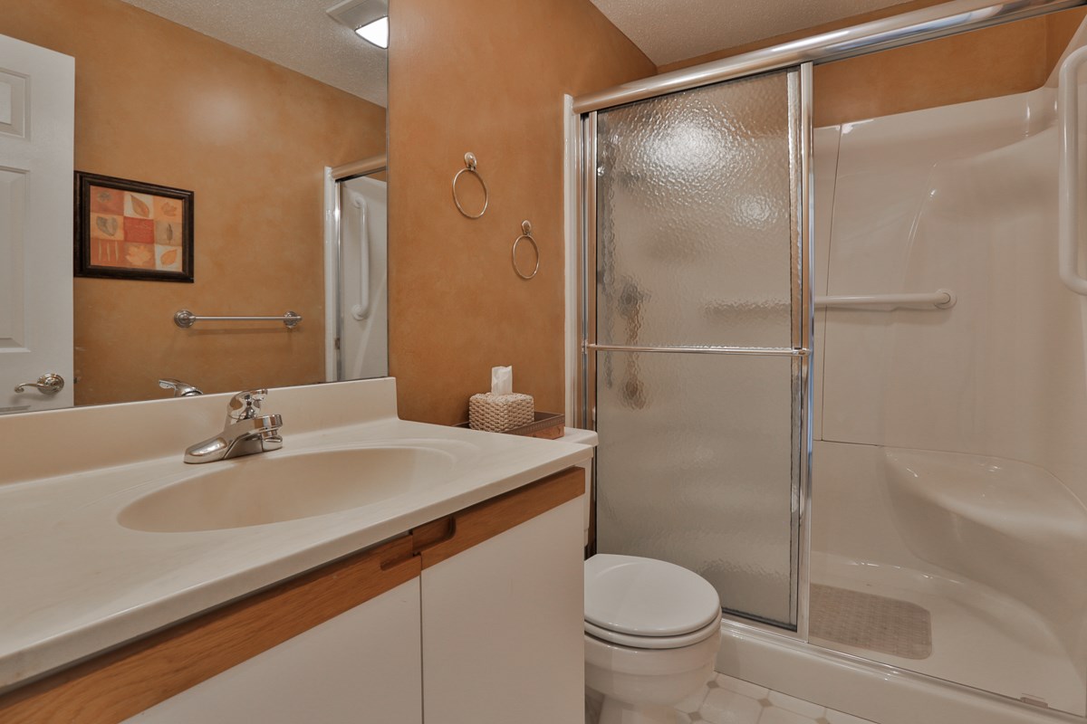 753 Straw Hill Road Manchester, NH 03104 - Photo 29 of 35