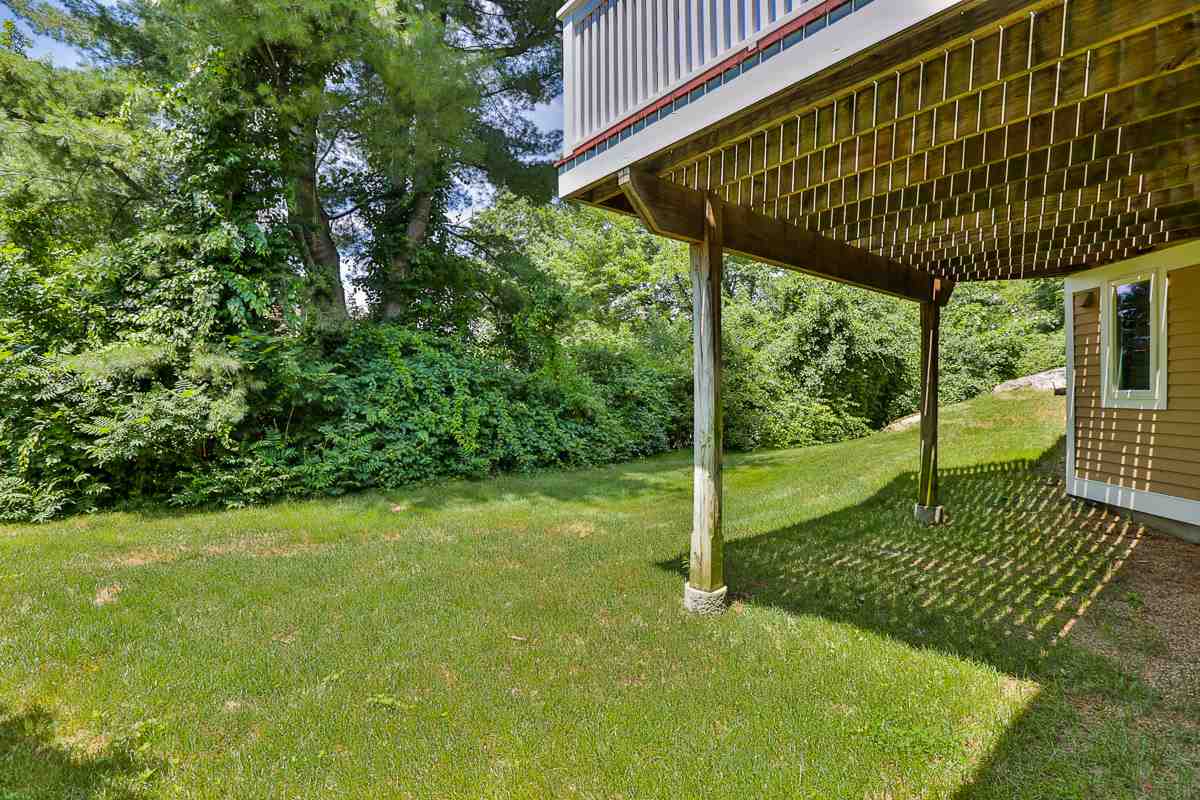 753 Straw Hill Road Manchester, NH 03104 - Photo 32 of 35
