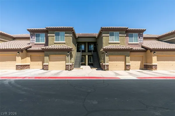 $229,000 | 6868 Sky Pointe Drive, Unit 1038, Las Vegas, NV 89131