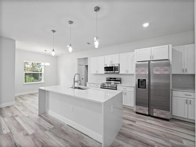 $2,300 | 4034 Southwest 157th Place Road, Ocala, FL 34473