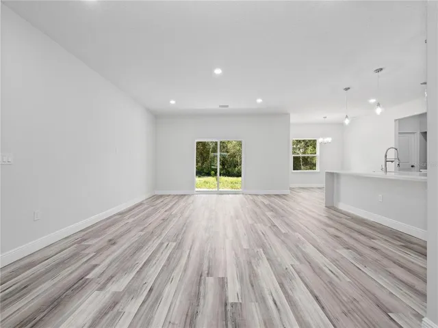 $2,300 | 4034 Southwest 157th Place Road, Ocala, FL 34473