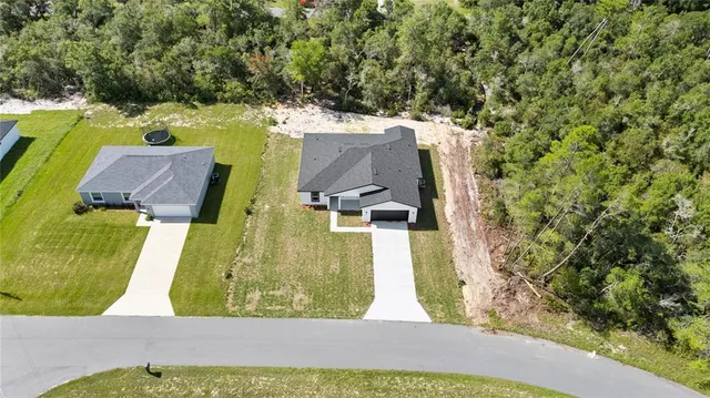 $2,300 | 4034 Southwest 157th Place Road, Ocala, FL 34473