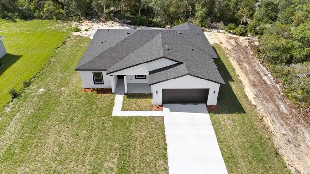 $2,300 | 4034 Southwest 157th Place Road, Ocala, FL 34473