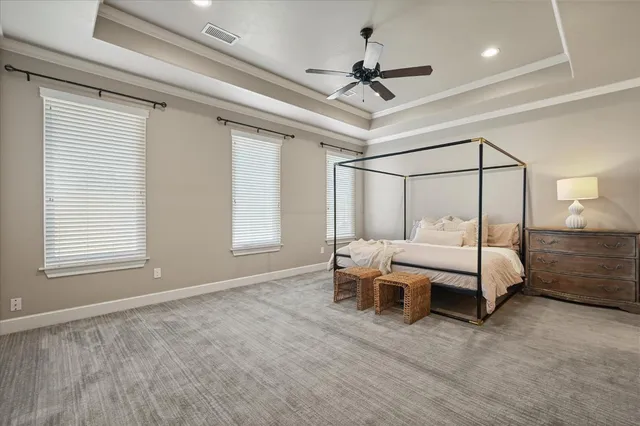 $479,900 | 825 Avenue T, Shallowater, TX 79363