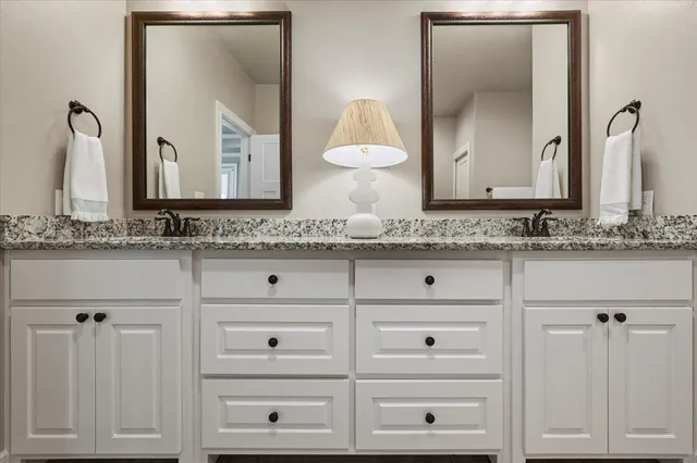 $479,900 | 825 Avenue T, Shallowater, TX 79363