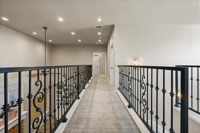 $479,900 | 825 Avenue T, Shallowater, TX 79363