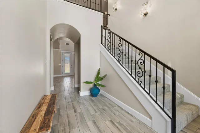 $479,900 | 825 Avenue T, Shallowater, TX 79363