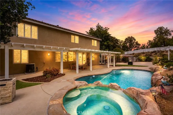 $849,900 | 27210 Arrow Point Trail, Corona, CA 92883