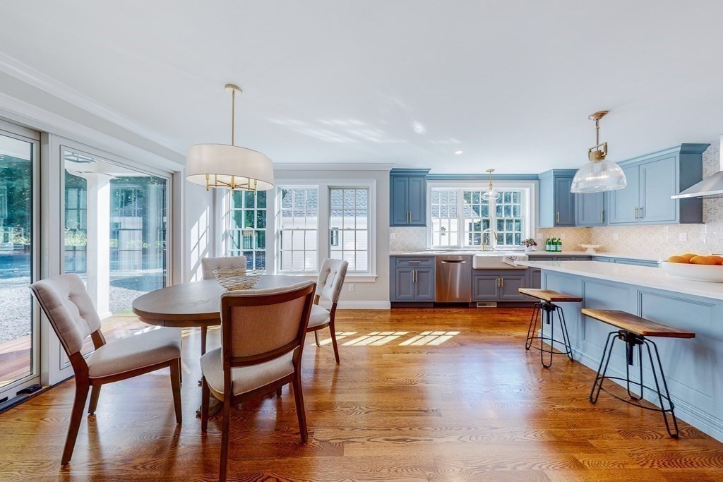 612 Barretts Mill Road Concord, MA 01742 - Photo 8 of 25