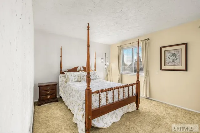 $400,000 | 203 Hummingbird Place, Shelley, ID 83274