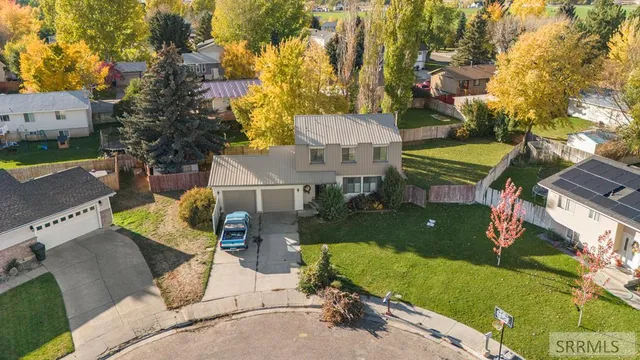 $400,000 | 203 Hummingbird Place, Shelley, ID 83274