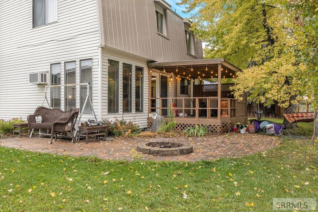 203 Hummingbird Place Shelley, ID 83274 - Photo 22 of 32