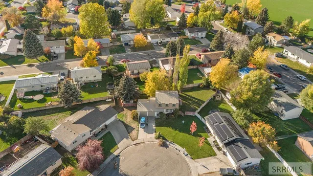 $400,000 | 203 Hummingbird Place, Shelley, ID 83274