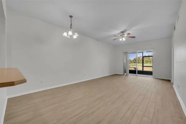 $2,100 | 9435 Myrtle Creek Lane, Unit 307, Orlando, FL 32832