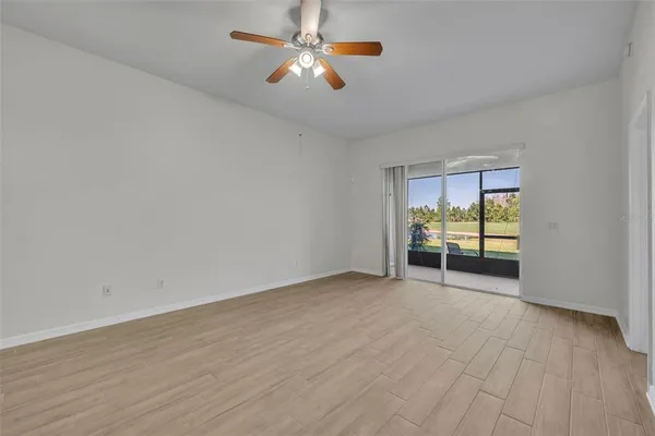 $2,100 | 9435 Myrtle Creek Lane, Unit 307, Orlando, FL 32832