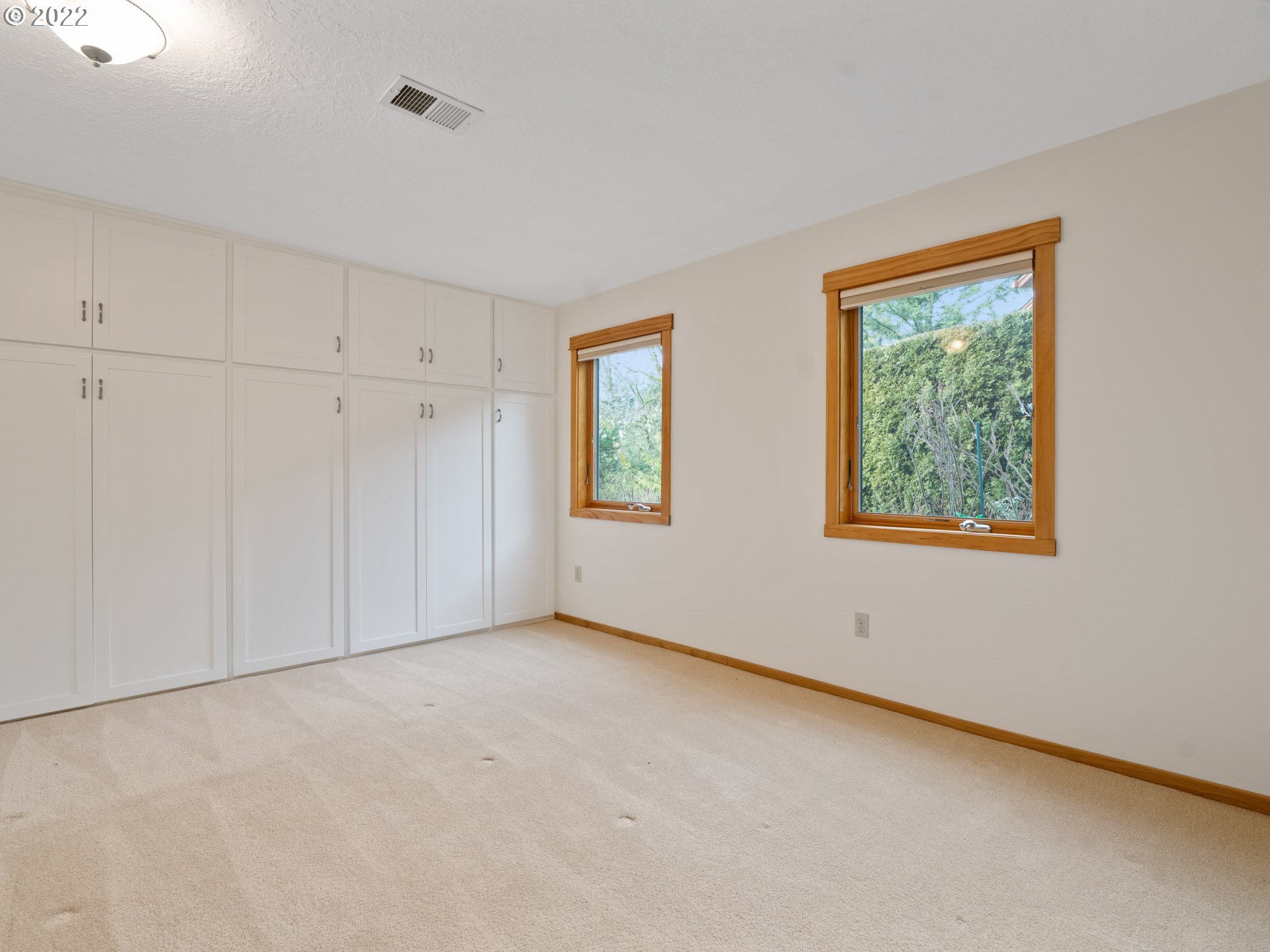 3906 Southwest Altadena Avenue Portland, OR 97239 - Photo 26 of 32 Gallery Image 26