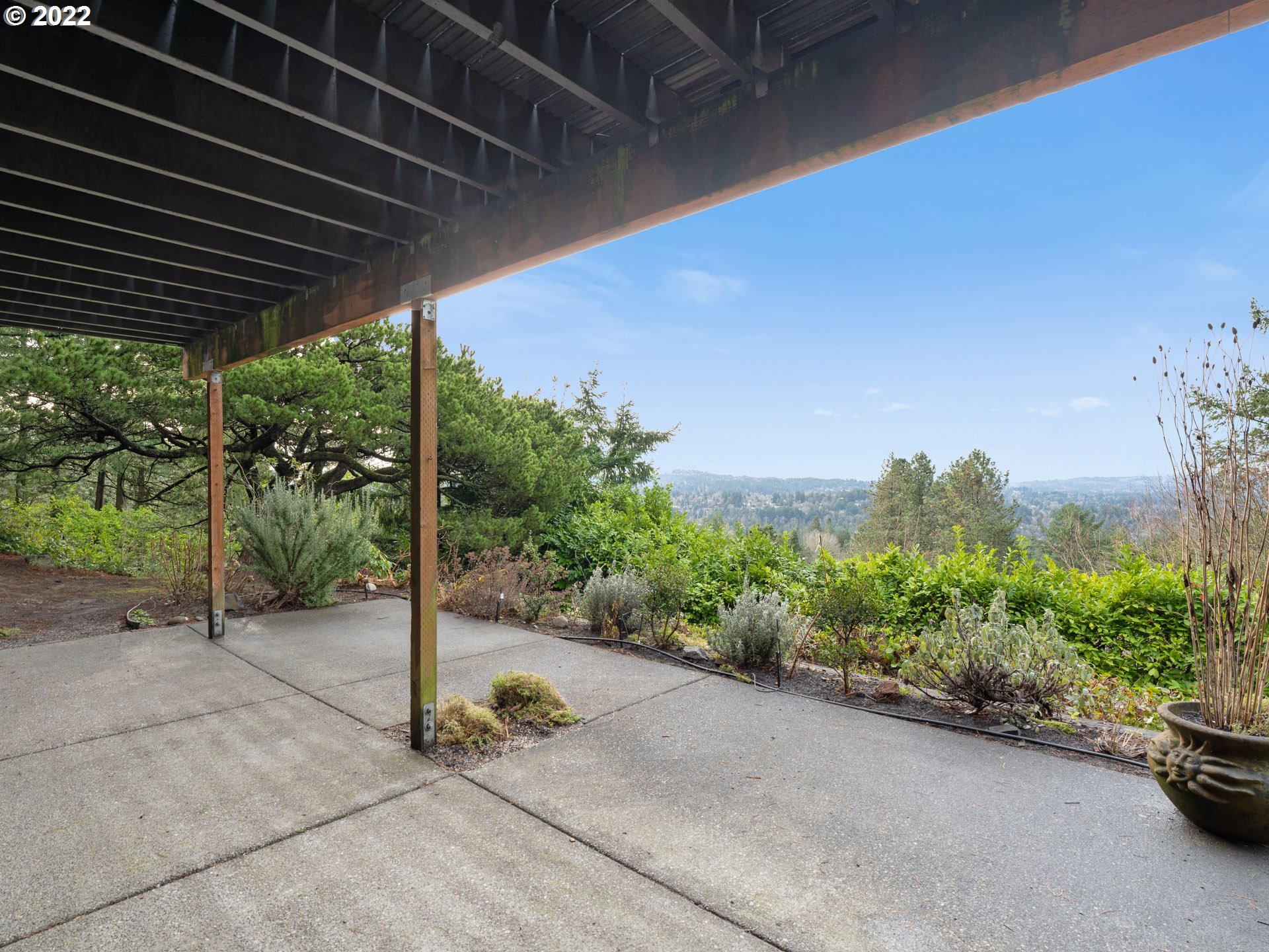 3906 Southwest Altadena Avenue Portland, OR 97239 - Photo 29 of 32 Gallery Image 29