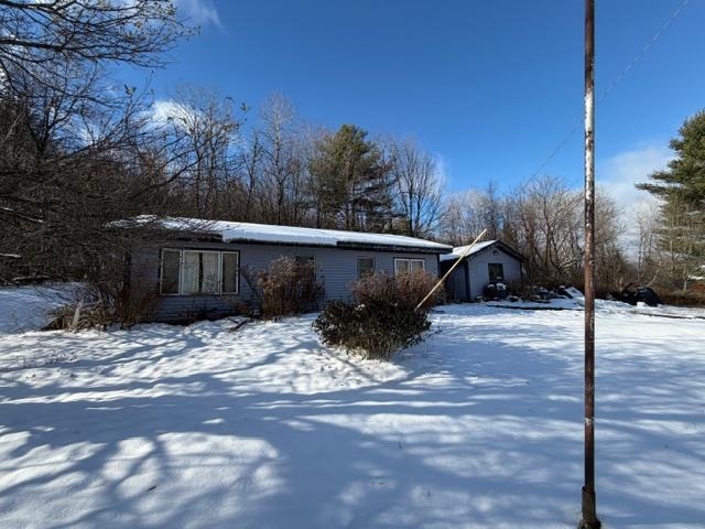 77 Wyman Road Morristown, VT 05661 - Photo 4 of 12