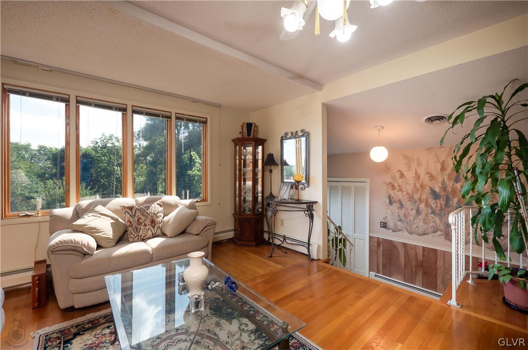 1251 Seidersville Road Bethlehem, PA 18015 - Photo 9 of 43 Gallery Image 9