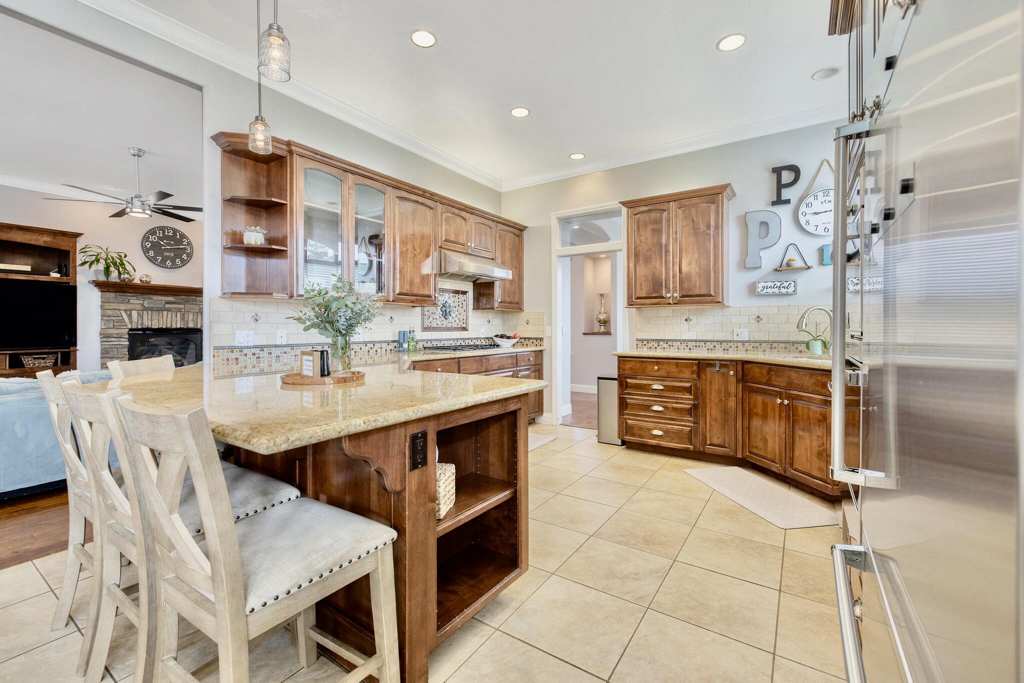 612 Quail Court Exeter, CA 93221 - Photo 21 of 87 28-web-or-mls-713A7046