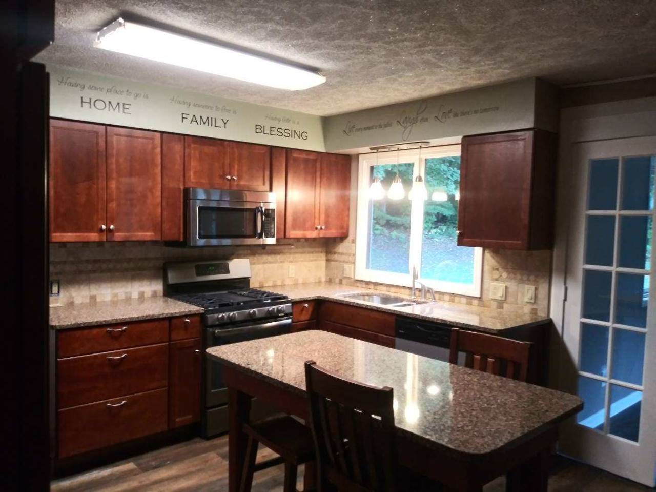 2565 West Long Lake Road Traverse City, MI 49685 - Photo 3 of 12 1869647-2.JPG