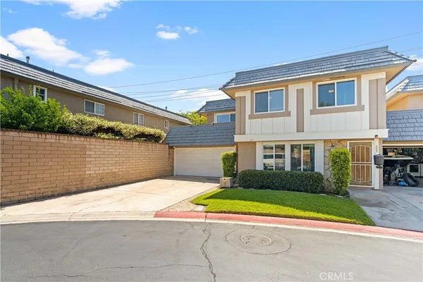 $825,000 | 25252 Crocker Lane, Lake Forest, CA 92630