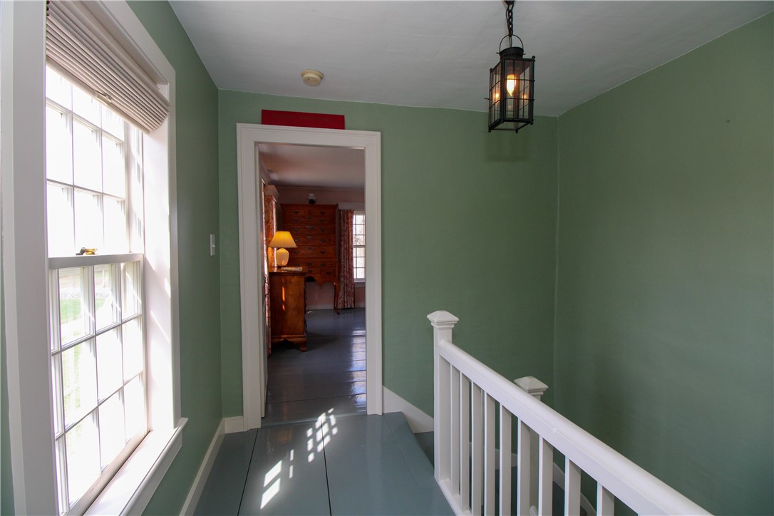 4398 Main Road Tiverton, RI 02878 - Photo 18 of 39