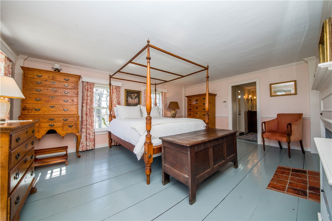 4398 Main Road Tiverton, RI 02878 - Photo 22 of 39