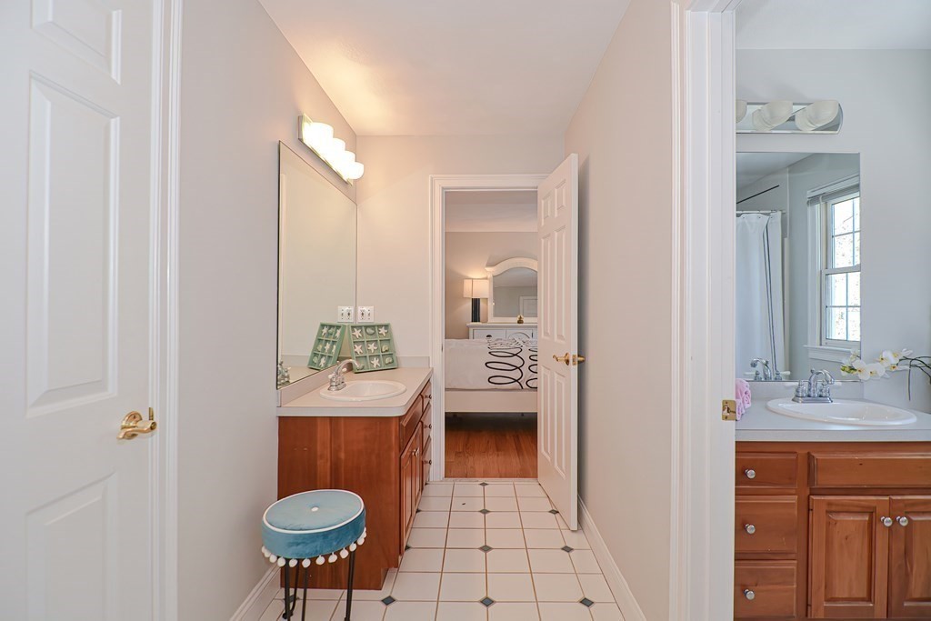 7 Gable Ridge Road Westborough, MA 01581 - Photo 32 of 42 Gallery Image 32