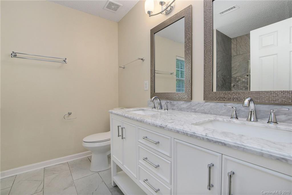 12434 Cardinal Point Road Charlotte, NC 28269 - Photo 4 of 15 Gallery Image 4