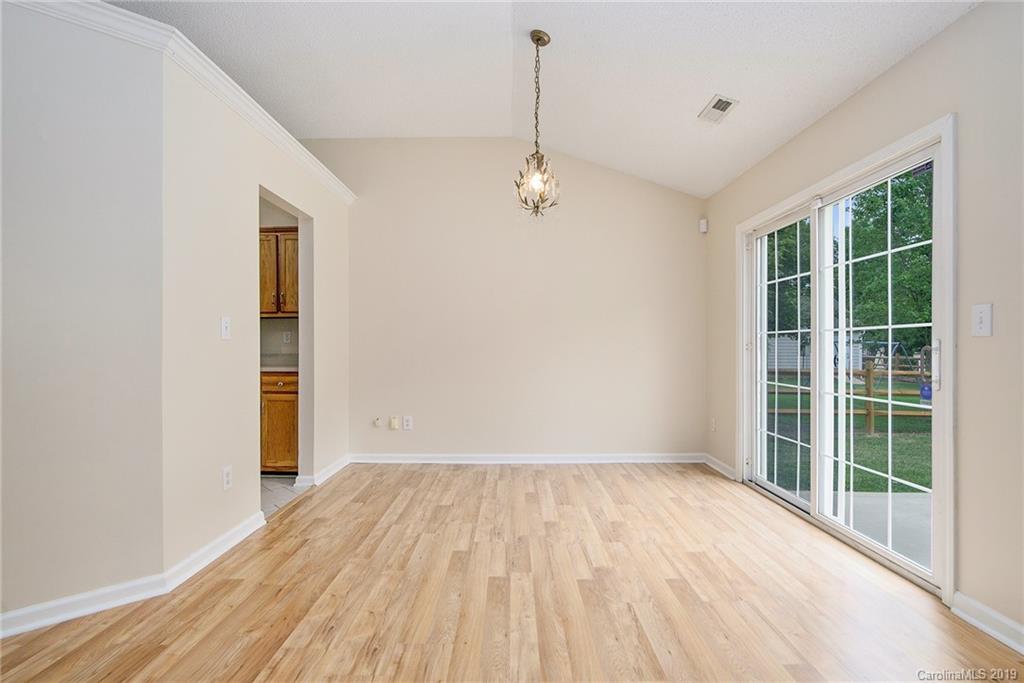 12434 Cardinal Point Road Charlotte, NC 28269 - Photo 7 of 15 Gallery Image 7