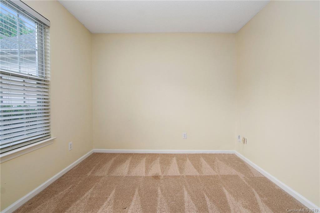 12434 Cardinal Point Road Charlotte, NC 28269 - Photo 10 of 15 Gallery Image 10