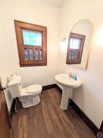 $439,900 | 1830 East 6th Avenue, Emporia, KS 66801