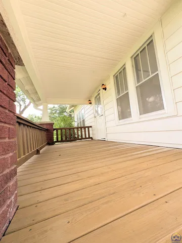 $449,900 | 1830 East 6th Avenue, Emporia, KS 66801