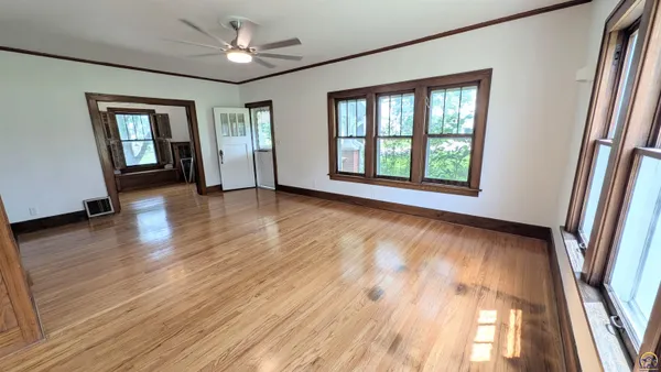 $439,900 | 1830 East 6th Avenue, Emporia, KS 66801