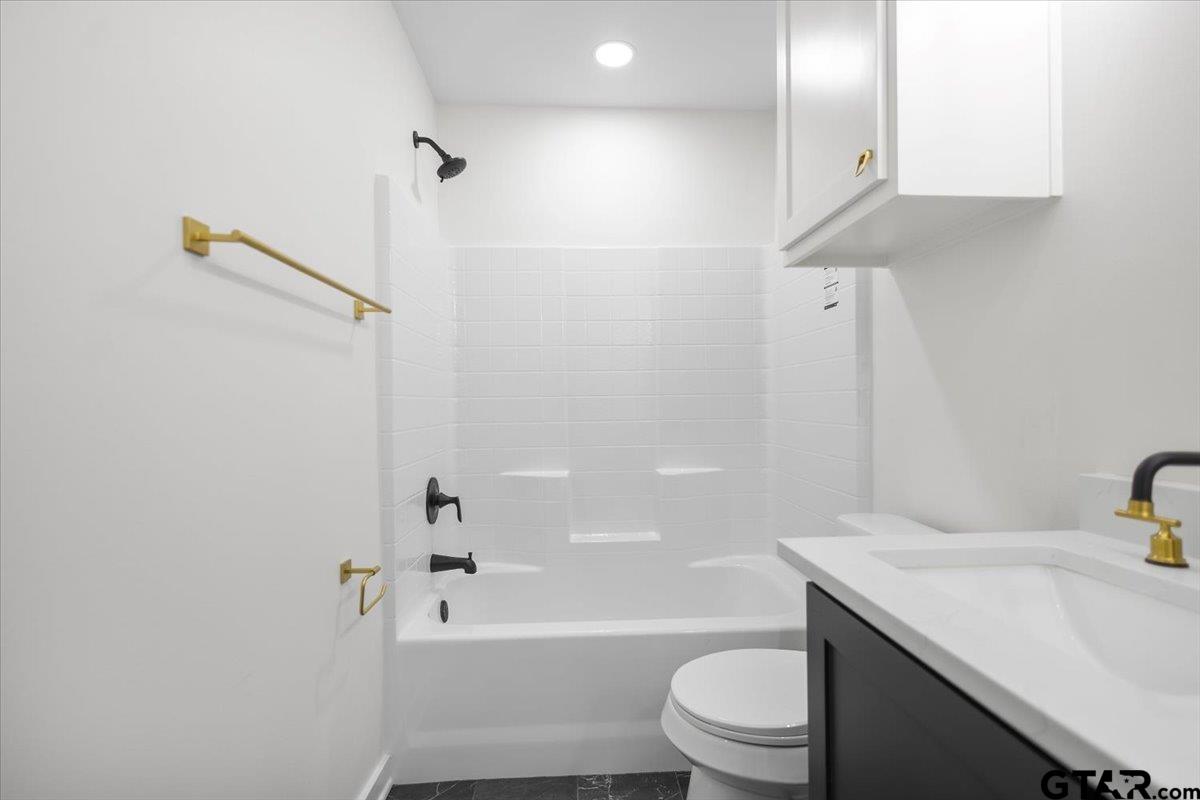 451 West Harmony Street Tyler, TX 75702 - Photo 18 of 29